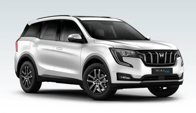 XUV 700
